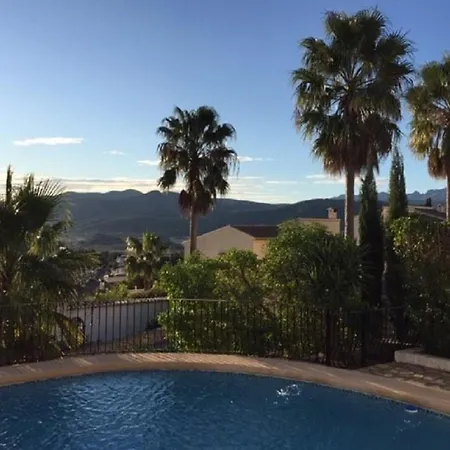 One Bed Overlooking Jalon Valley, Costa Blanca Apartment